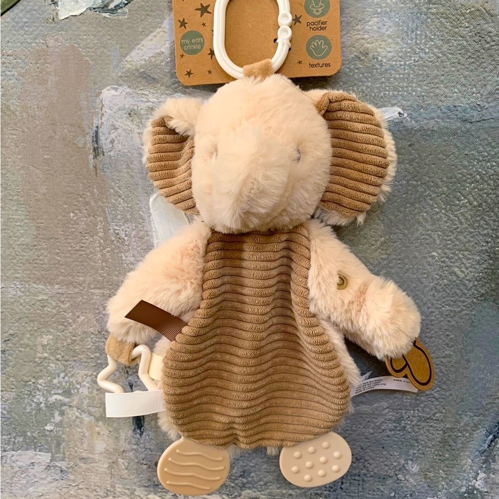 Plush Baby blanky Buddy Dream Gro Travel Elephant is a perfect Soother.